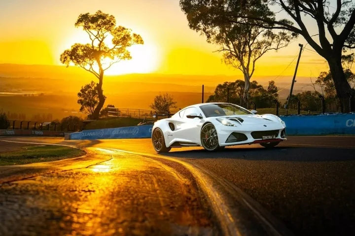 Why is the Lotus Emira Bathurst Edition the Ultimate "Racing Core" Grail of 2026? | Scent Lab 33