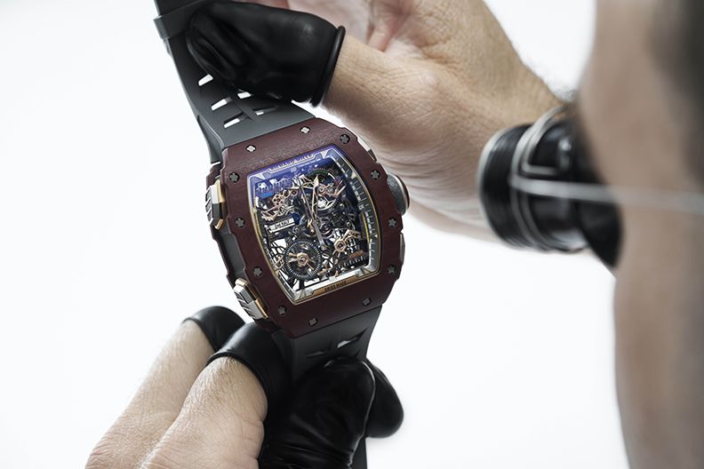 Why is the Richard Mille RM 41-01 the ultimate horological tribute to football in 2026? | Scent Lab 33