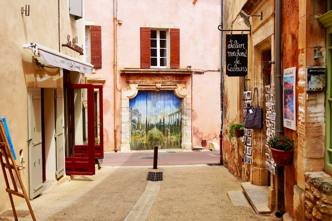 Why is the South of France the absolute dream for an Easter family getaway in 2026? | Scent Lab 33