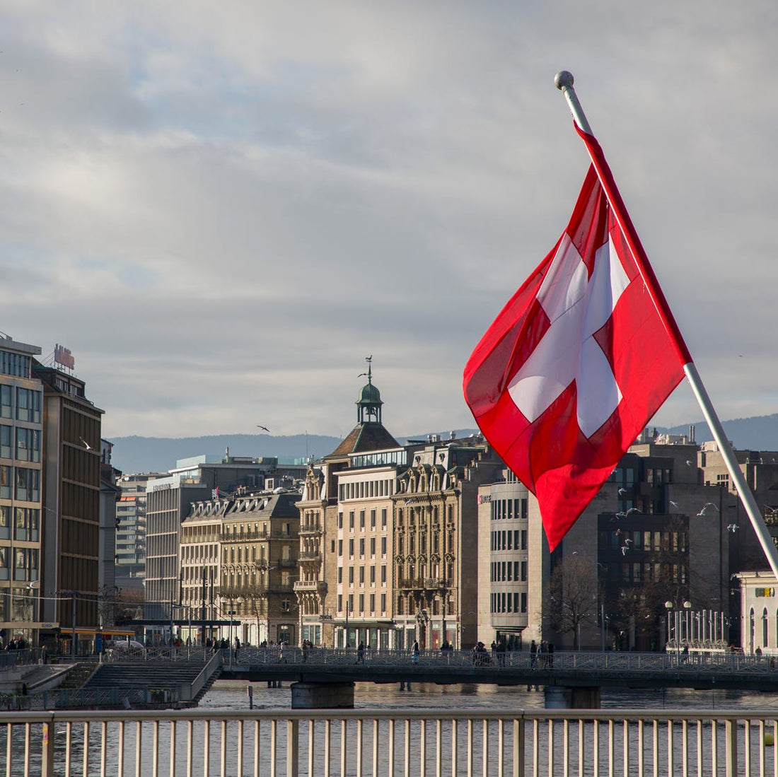 2026 Watch Buying Guide: Which Swiss Brands Are Actually Worth Your Investment? | Scent Lab 33