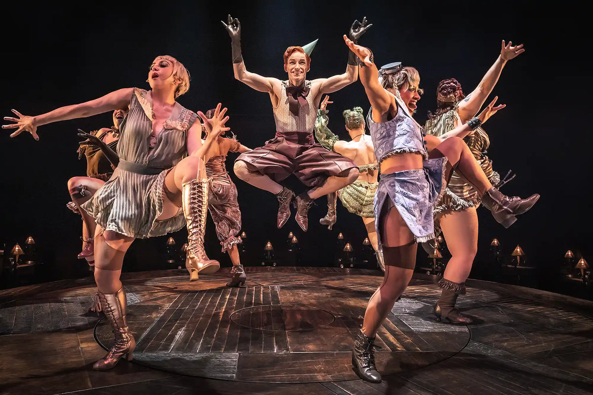 What are the must-watch London West End shows and operas this March 2026? | Scent Lab 33