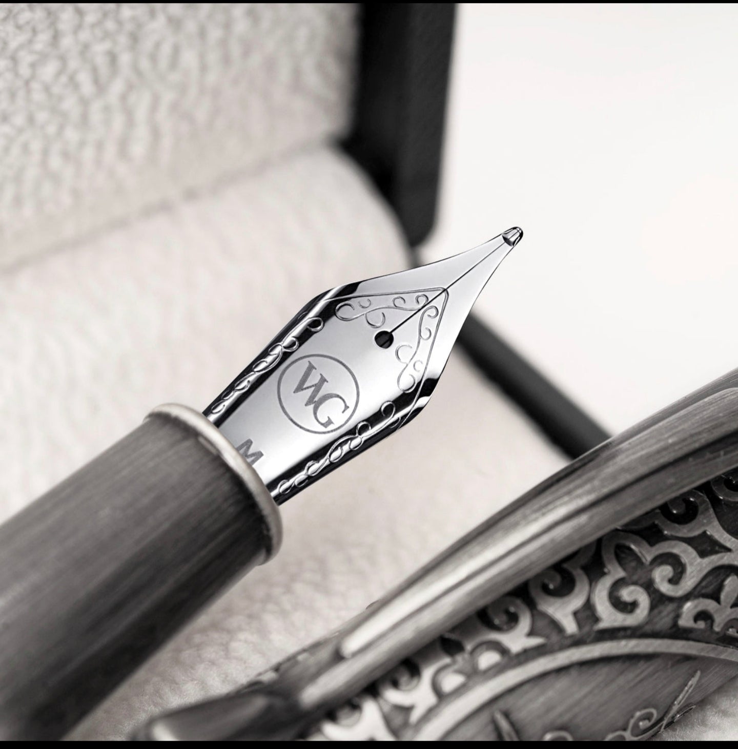 Luxury Fountain Pen Brands: Montblanc, Pelikan, Parker, Waterman and Caran d’Ache