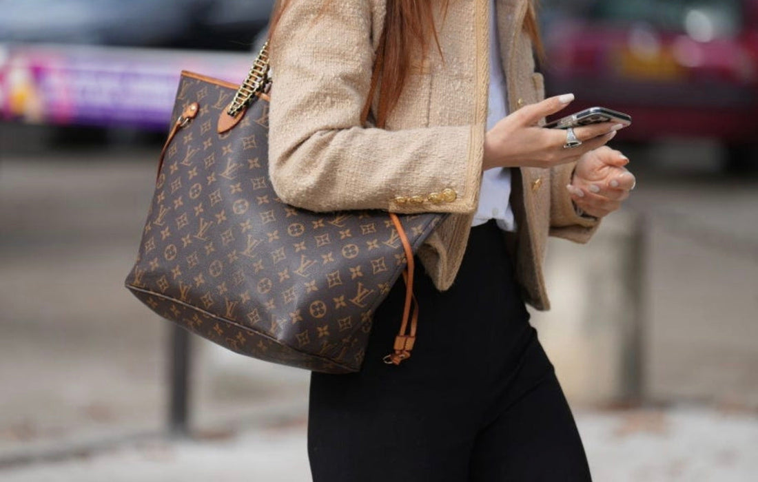 Louis Vuitton Neverfull Bag Guide 2026: History, Design and Why It Remains a Luxury Icon