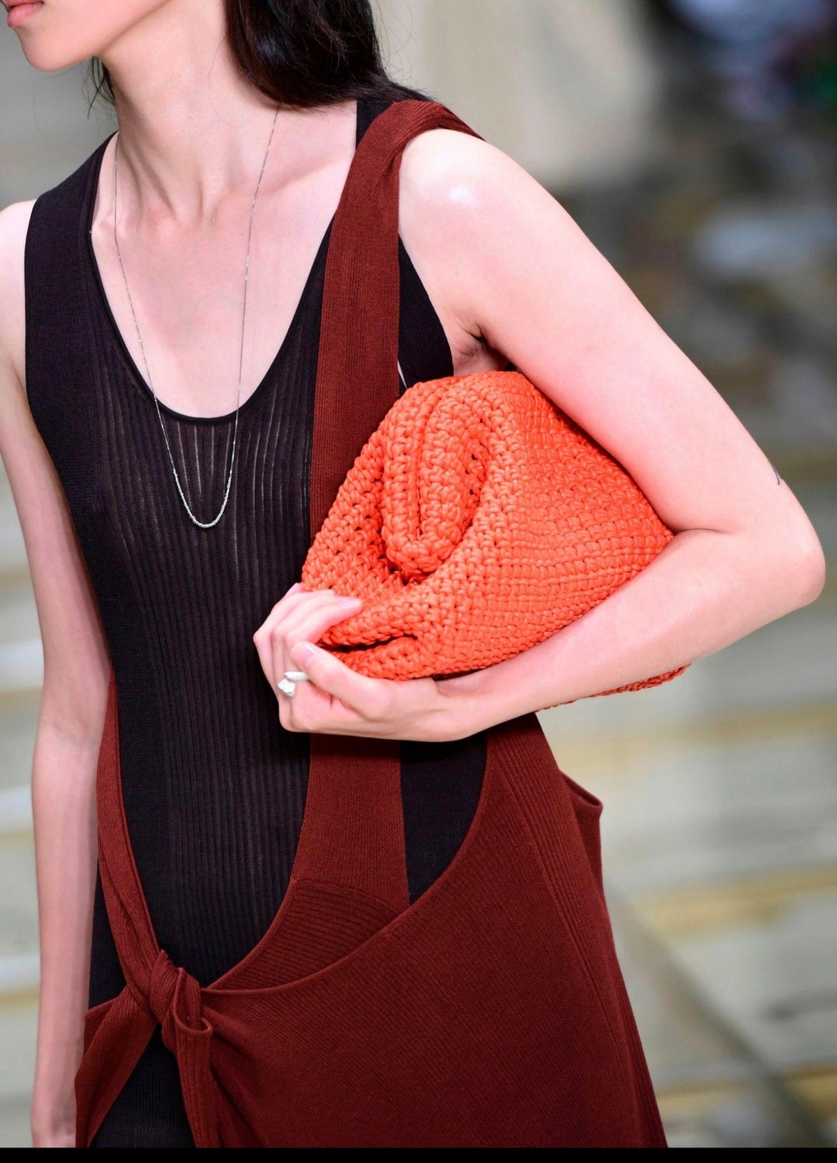 Bottega Veneta Jodie Bag Guide 2026: The Intrecciato Icon of Quiet Luxury