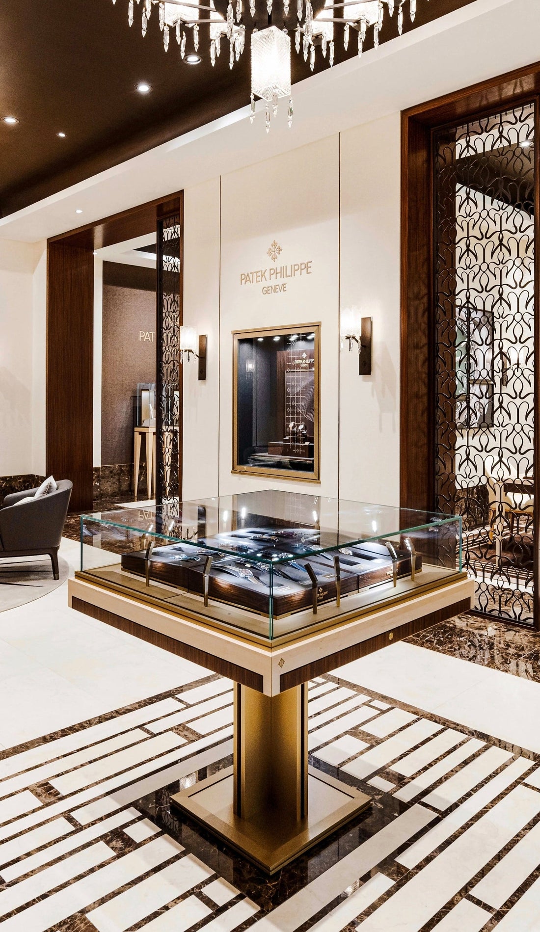 Patek Philippe 2026 Strategy: Global Price Adjustment and Milan Watch Art Exhibition