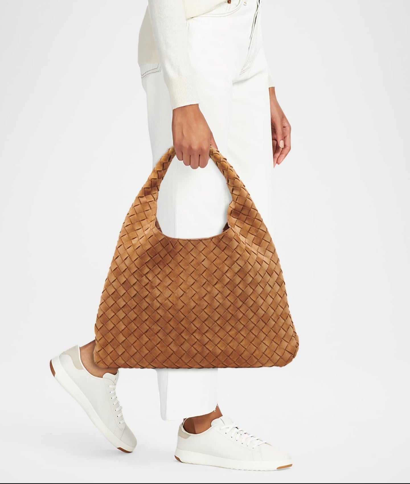 Bottega Veneta Campana Suede Revival: The Quiet Luxury “Beat-Up Bag”