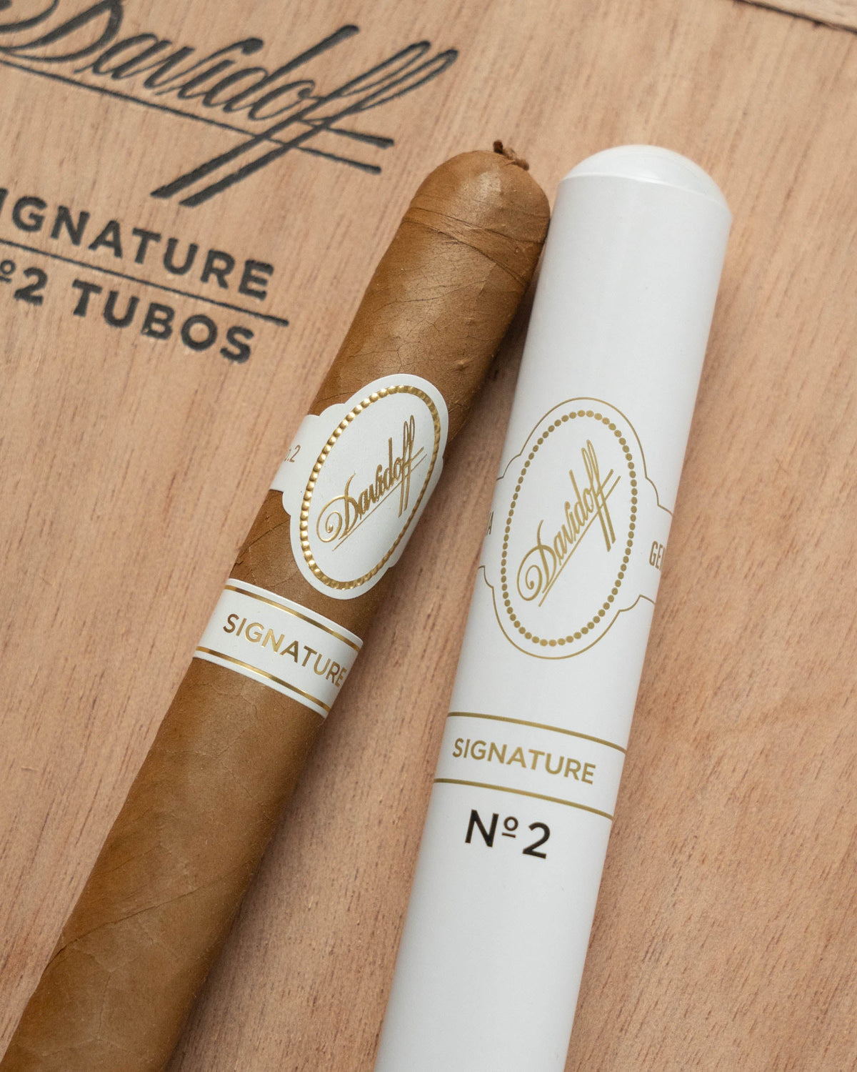 Why is the Davidoff No. 2 the Ultimate "Quiet Luxury" Cigar for 2026? | Scent Lab 33