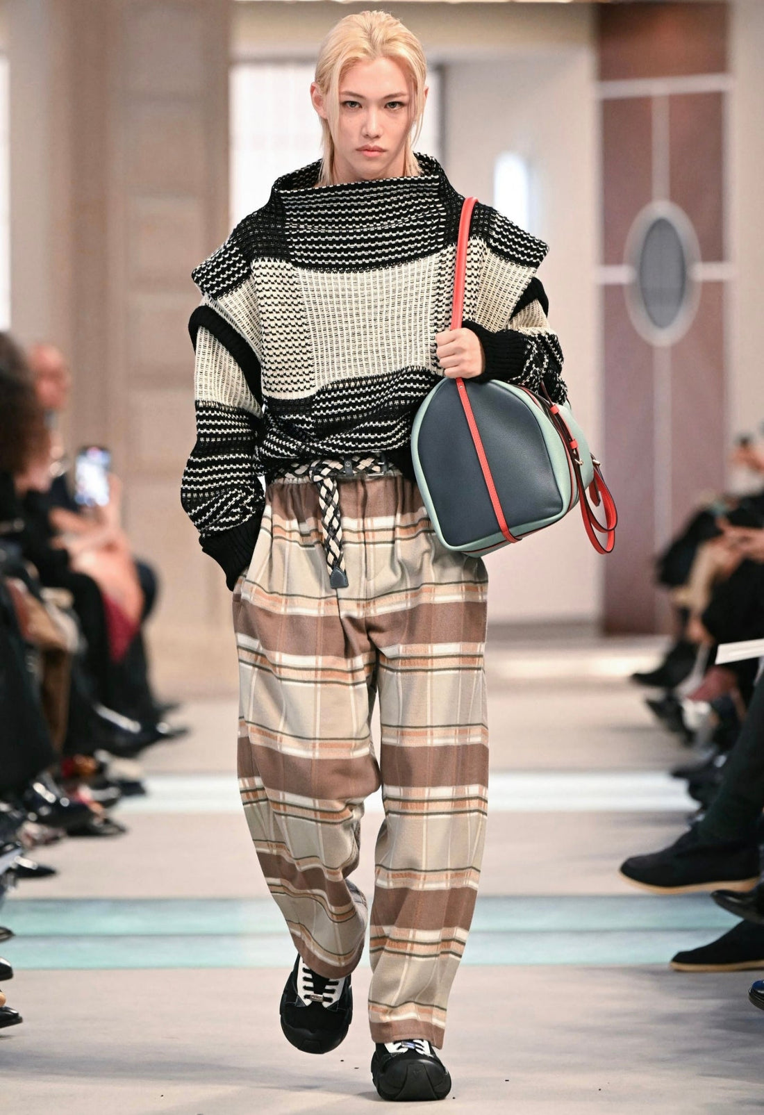 LV Nano Capucines 2026: Lisa, Felix and the Power of K-Pop Luxury Influence