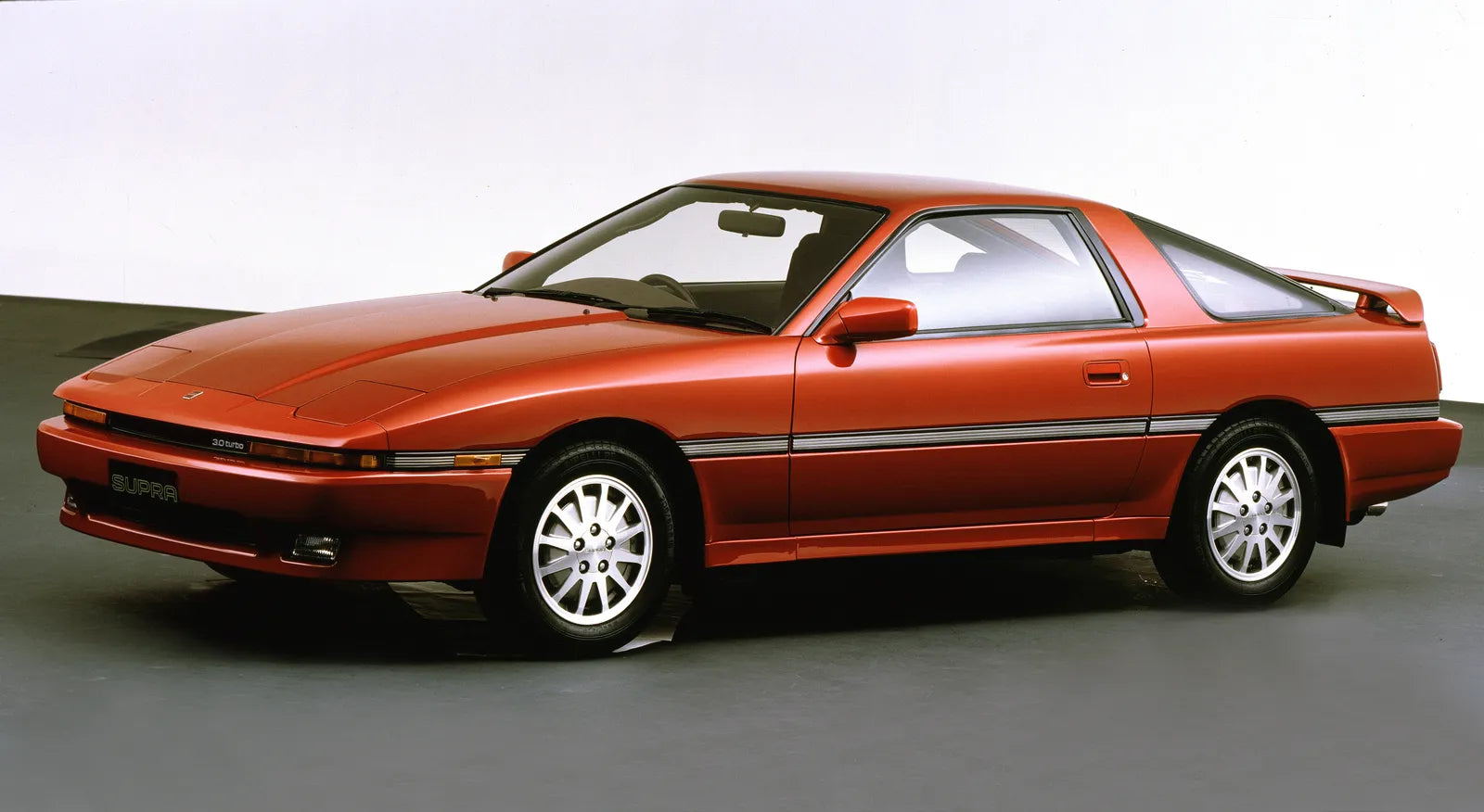 Why is Toyota the Ultimate Style Icon for 2026? Top 10 Classic Models Revealed | Scent Lab 33