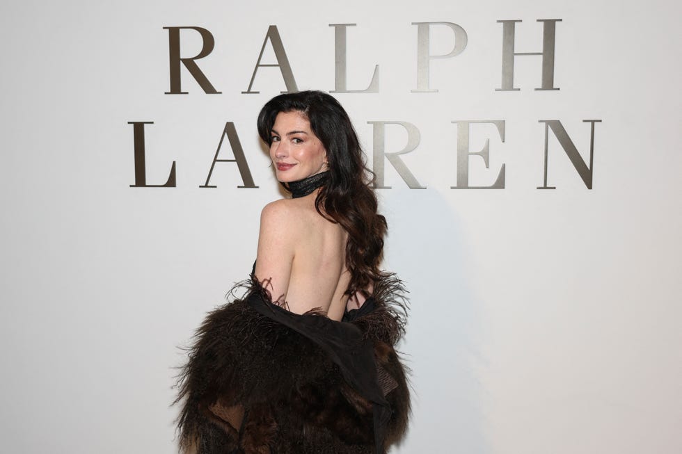Ralph Lauren FW 2026 New York Fashion Week: Anne Hathaway & Krystal Jung | Scent Lab 33 Meta Description: Discover Ralph Lauren's