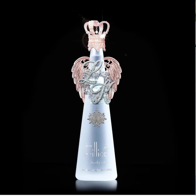 Why is the "Sober Curious" movement making luxury mineral water the ultimate status symbol of 2026? | Scent Lab 33