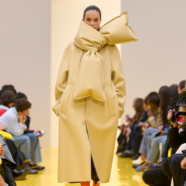 Why is the LOEWE AW26 "Play" Collection the Talk of Paris? | Scent Lab 33