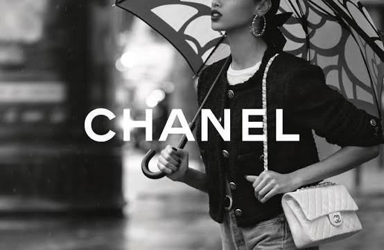 The Chanel S-15 Singularity: Why the Classic Flap’s ROI Dropped Below 1.5% in 2026 | Scent Lab 33