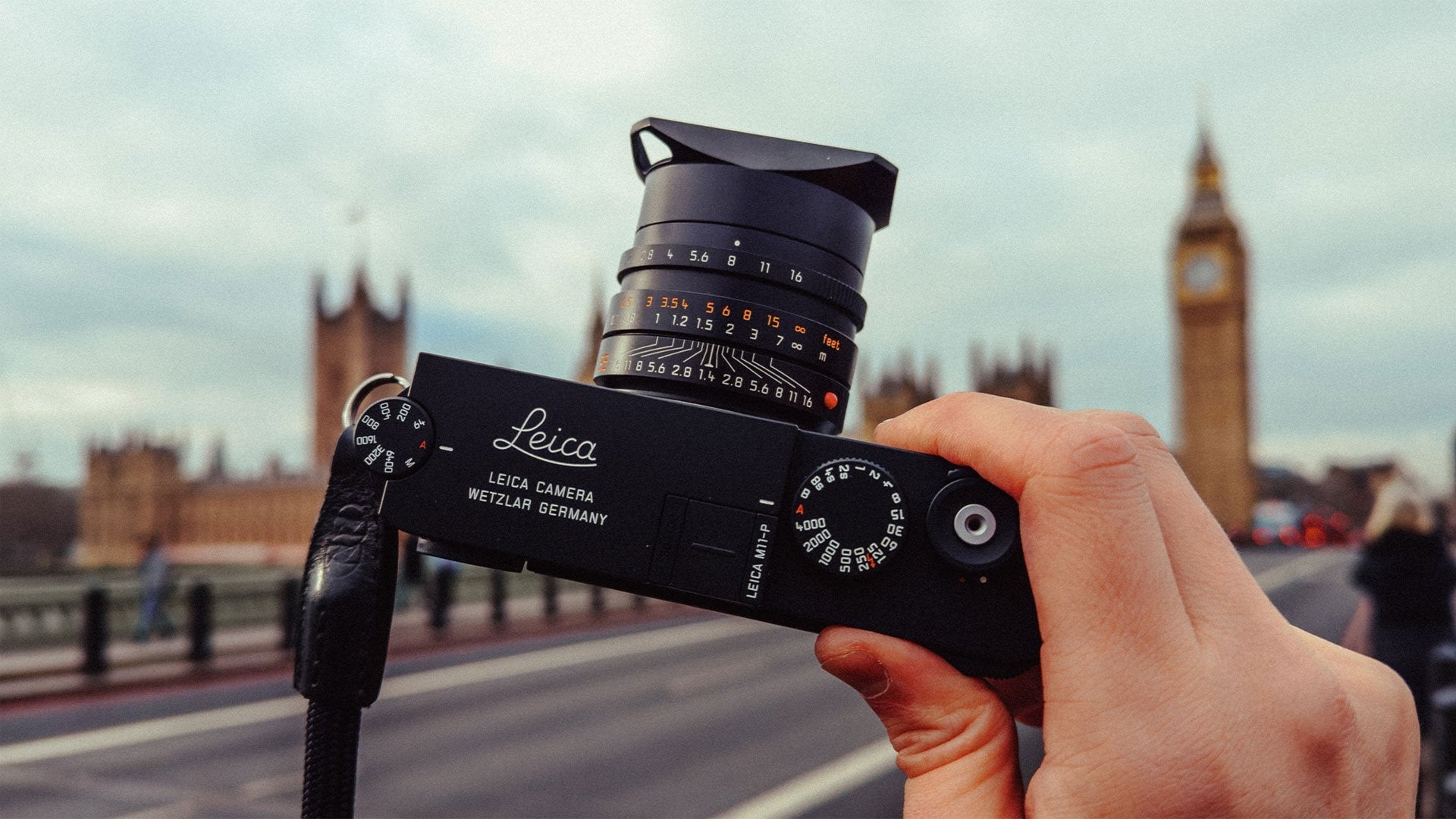 How to Capture London’s Soul with a Leica M11-P: A 2026 Photo Diary | Scent Lab 33
