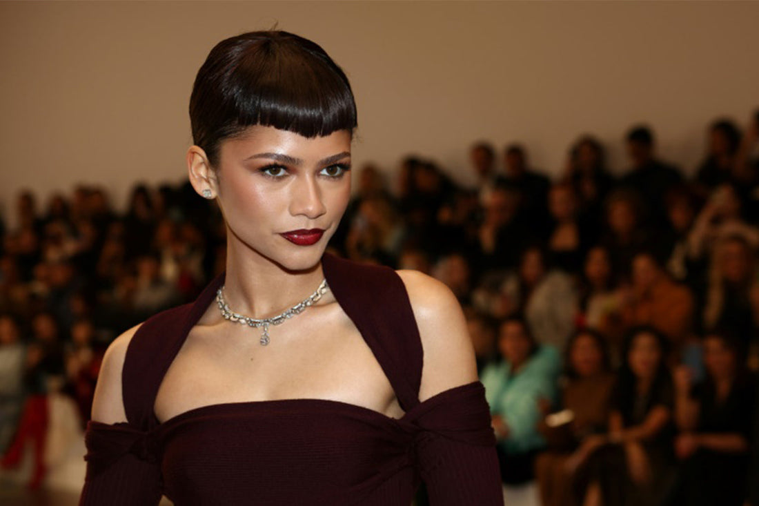Why is Zendaya’s "Oversized Suit + Baseball Cap" the ultimate slimming formula for 2026? | Scent Lab 33